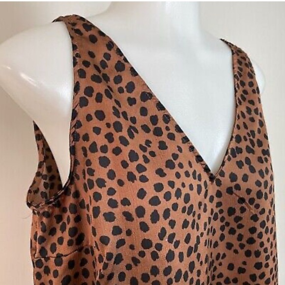 Leopard Print Sleeveless Tank Top, Like New Sz Women’s L . - Picture 3 of 5